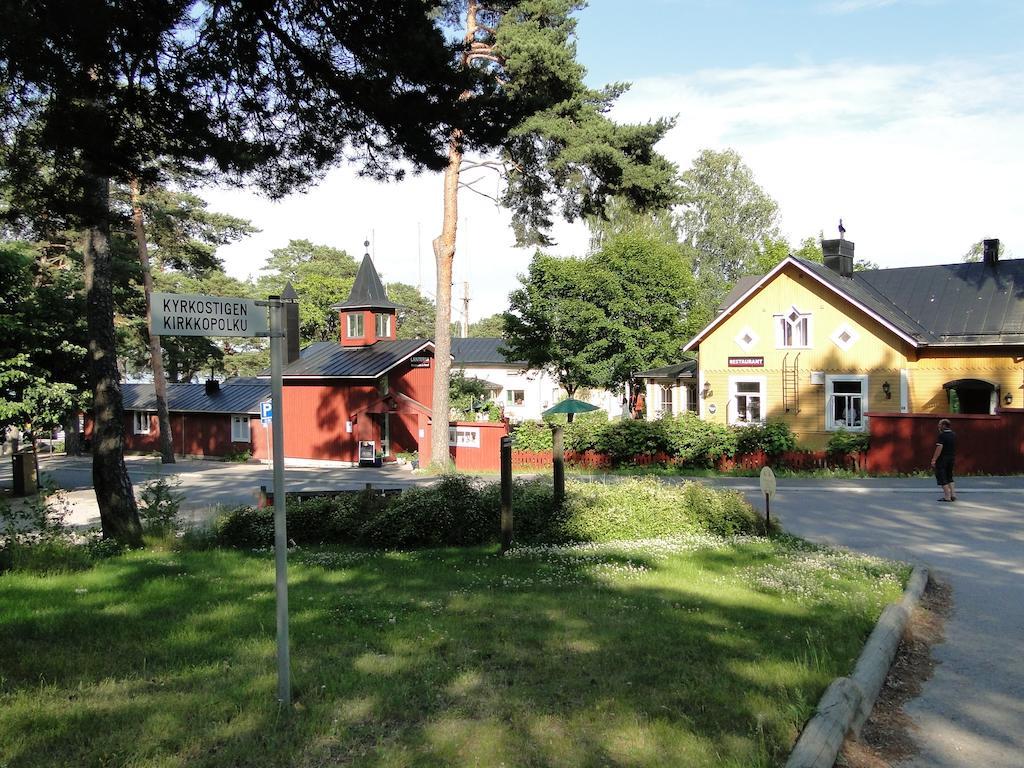 Hotel&Cafe Lanterna Nauvo Buitenkant foto